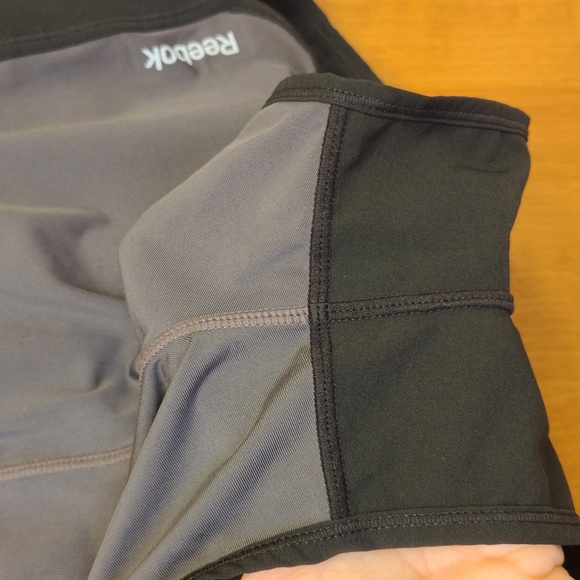 Reebok Women's Grey and Black Athletic Shorts With Liner - Picture 5 of 12
